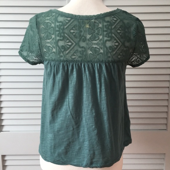 Pins and Needles Green Lace Top - Picture 3 of 6